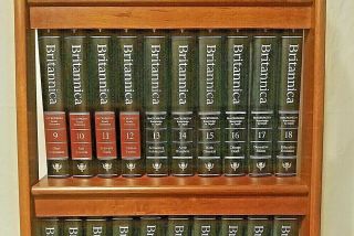 Encyclopedia Britannica 15th Edition Complete Set 32 Volume 1988 Edition 3