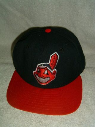 Vtg 90s Cleveland Indians Mlb Snapback Hat Cap Era Size M - L Chief Wahoo