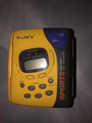 Vintage Sony Sports Walkman Wm - Sxf44 Am/fm Radio Cassette Player