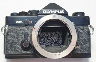 Vintage Olympus Om2 35mm Film Slr Camera Body (a/f Spares/repair)