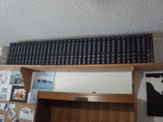 Encyclopedia Britannica 15th Edition Complete Set 36 Volumes Platinum Edition