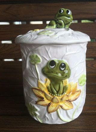 Vintage Neil The Frog Sears Roebuck Canister Roebuck 6 " Tall Small