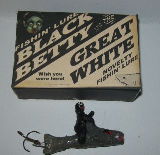 Vintage Novelty Of Old Florida Souvenir Boxed Betty & The Great White Shark