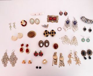Large Costume Vintage Jewellery Joblot Brooches Earrings Clip On Jewelry
