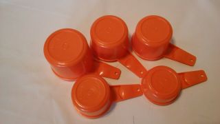 Vtg Tupperware Set of 5 Measuring Cups 1 cup,  3/4,  2/3,  1/2,  1/3cup Orange 3
