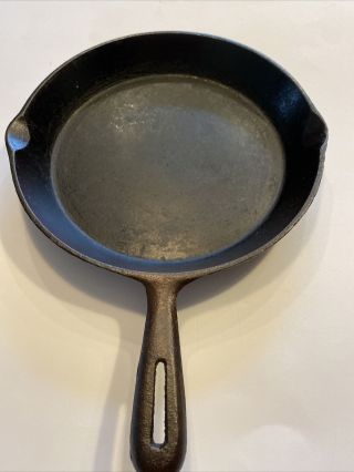 Vintage 10 1/2 Inch Cast Iron Skillet Made In Taiwan