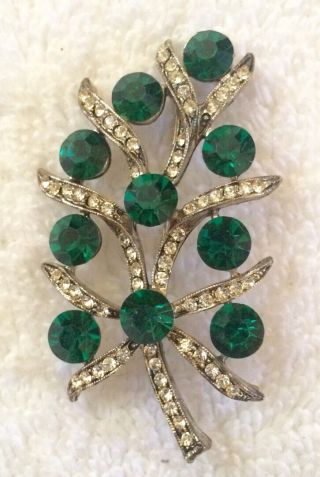 Vintage 2.  5 " Signed Weiss Clear Emerald Green Rhinestone Stone Berry Brooch Pin