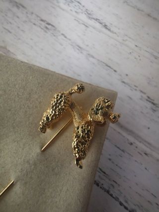 Gorgeous Vintage Mid Century Gold Plated Poodle Dog Brooch Hat Pin