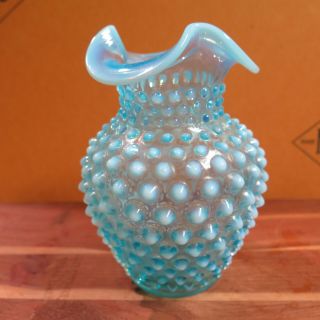 Vintage Fenton Blue Opalescent Hobnail Small Bud Vase Ruffled Top 5.  5 "