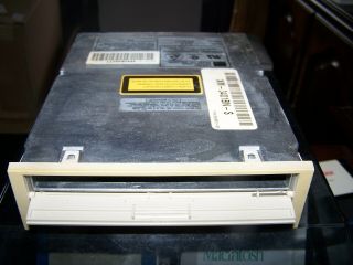 Vintage Toshiba 50 Pin SCSI Caddy Load CD - ROM Drive Internal XM - 3401B 2