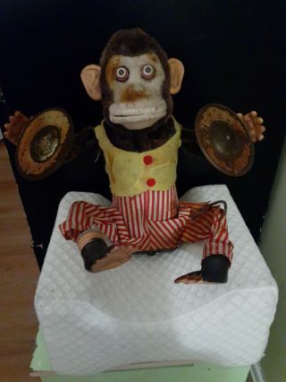 Vintage Daishin Musical Jolly Chimp Mechanical Battery Operated Toy.