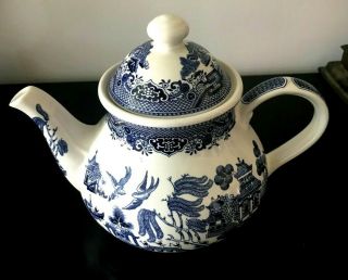 Vintage Blue Willow Pattern Enamel Teapot Churchill England