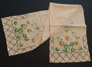 Vintage Handmade Embroidered Petunia Floral Dresser Scarf Table Runner