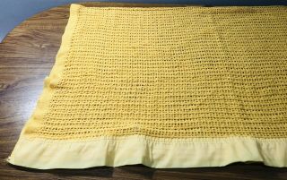 Mothercare Cellular Cot Bed Blanket Vintage Acrylic Satin Trim Baby Cover Yellow