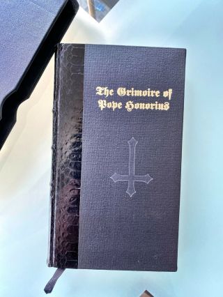 The Grimoire Of Pope Honorius Trident Press Occult Ceremonial Magick 1st Press