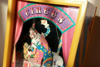 Vintage 1981 YAP ' S Girl ' s Jewelry Box Dancing Clown,  Plays 