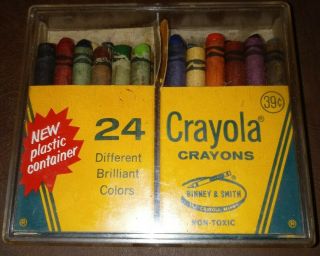 Vintage Crayola Crayons 24 Pack With Plastic Case Binney & Smith