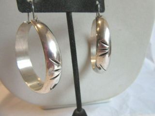 Vintage Mexico 925 Silver Etched Design Hoop Pierced Earrings Tv - 60