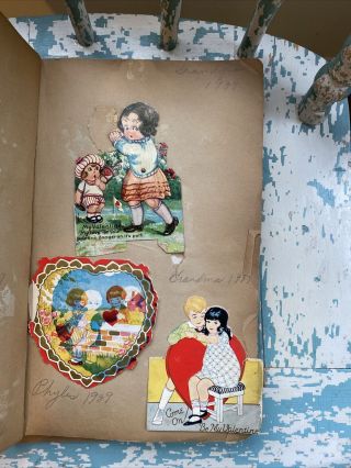 Vtg Scrap Book Full Of 45 Vintage Valentine’s Day Greeting Cards 2