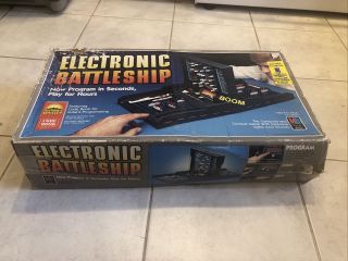 Vintage ELECTRONIC BATTLESHIP Game 1982 Milton Bradley MB,  Complete 2