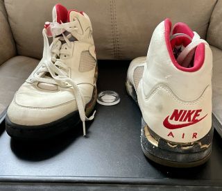 1989 - 90 MICHAEL JORDAN Game Worn Chicago Bulls Shoes RARE MEARS LOA 4