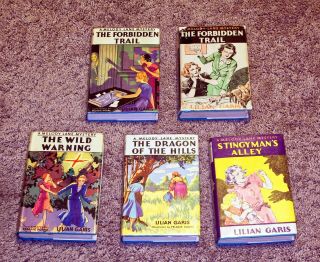 5 Vintage Melody Lane Mystery Books By Lilian Garis With Dust Jackets - 1st 