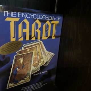 Encyclopedia Of Tarot 4 Volume Set Stuart Kaplan 2