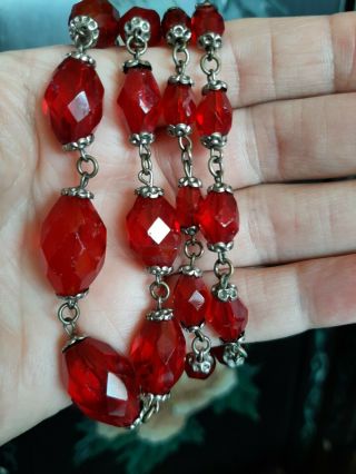 Vintage Art Deco Faceted Red Glass Bead Necklace