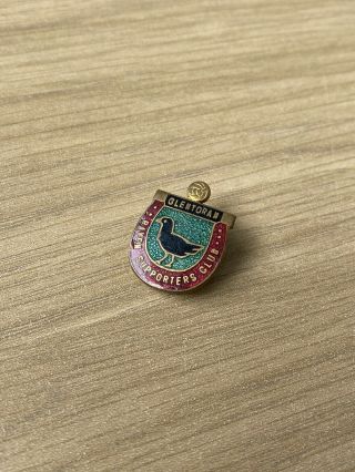 Vintage Glentoran Fc - Raven Supporters Club Enamel Buttonhole Badge - Simpson
