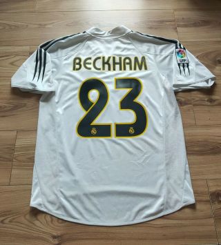 Vintage Beckham 23 Real Madrid 2004/05 Home Football Shirt - M