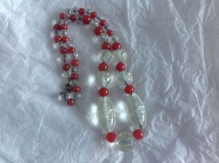 Pretty,  Vintage Cut Glass And Carnelian Bead Necklace