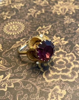 Vintage Art Deco Style Large Costume Ring Gold Toned With Purple Glass Gem