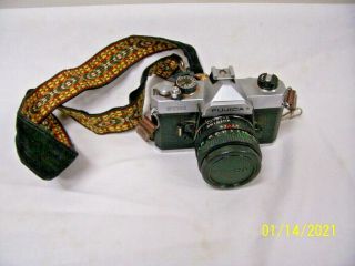 Vintage Fujica Stx - 1 35mm Slr Camera With 1:1.  9 For 50mm Lens