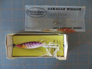 Vintage Fred Arbogast Hawaiian Wiggler - Purple & White - 3 Inch