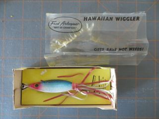 Vintage Fred Arbogast Hawaiian Wiggler - Green & White - 3 Inch