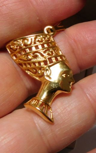 Cute Vintage Gold Tone Filigree Egyptian Queen Nefertiti Gold Tone Pendant