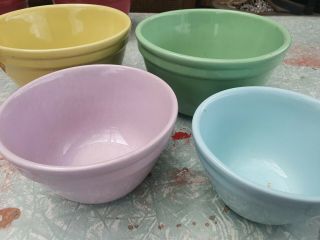 Set Of 4 Vintage Fowler Mixing Bowls