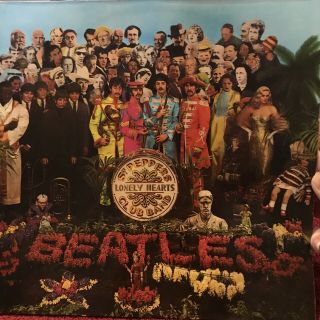 Vintage Beatles “sgt.  Pepper’s Lonely Hearts Club Band” German Pressing W/ Cd