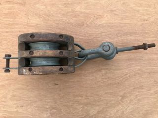 Vintage Madesco Products Wood Block And Tackle Pulley With Clevis Attachment