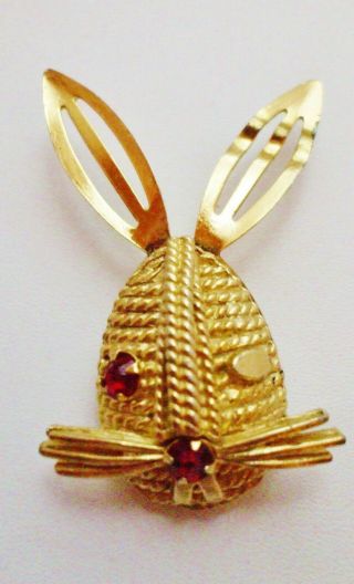 Pretty Vintage Sarah Coventry Rabbit Pin Brooch W/red Rhinestones
