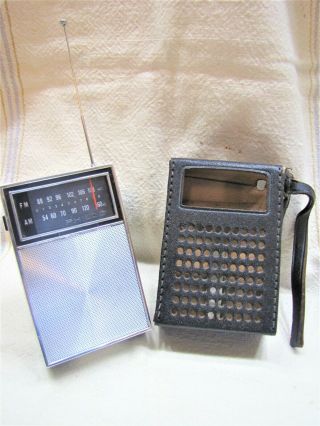 Vtg Philco Am/fm Transistor Radio With Leather Case