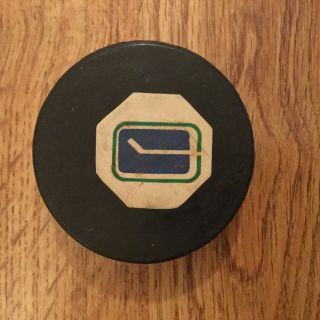 NHL Vancouver Canucks Converse vintage game puck,  1970’s,  screened reverse,  old 2
