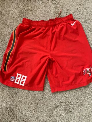 Tampa Bay Buccaneers Player Team Issued Shorts 88