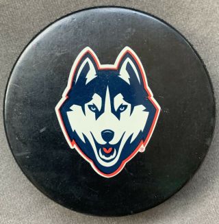 University Of Connecticut Uconn Official Hockey East Game Puck.  Ncaa Hea