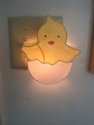 Vintage Pottery Barn Kids Baby Chick Shaped Nightlight Yellow Preown Great
