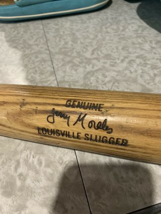 Jerry Morales Cracked Bat - Chicago Cubs 24