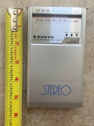 Vintage Sanyo Gray Silver Personal AM/FM Stereo and RP - 55 2
