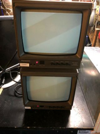 (2) Vintage 9 " Panasonic Tr - 930b B&w Video Security Monitor Cctv