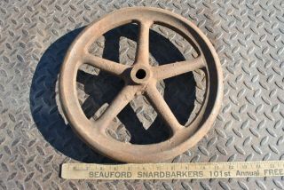 Vintage Gas Prairie Tractor Steam Engine Cast Iron Steering Wheel
