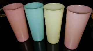 4 Vintage Tupperware Plastic Drinking Glasses Pastel Colors Tumblers 16 Oz 107